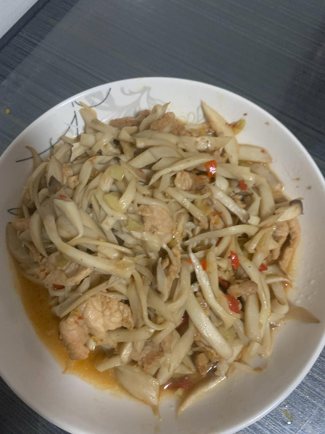 杏鲍菇炒肉丝