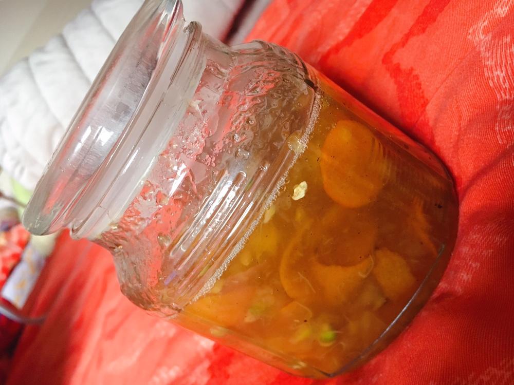 金桔酱润肺止咳化痰疗效好。金桔酱。