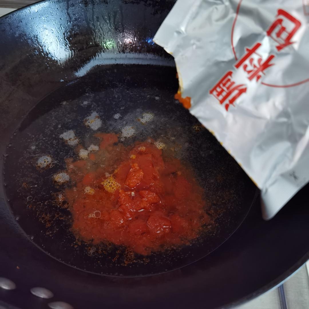 鲜番茄汤面的做法 步骤3
