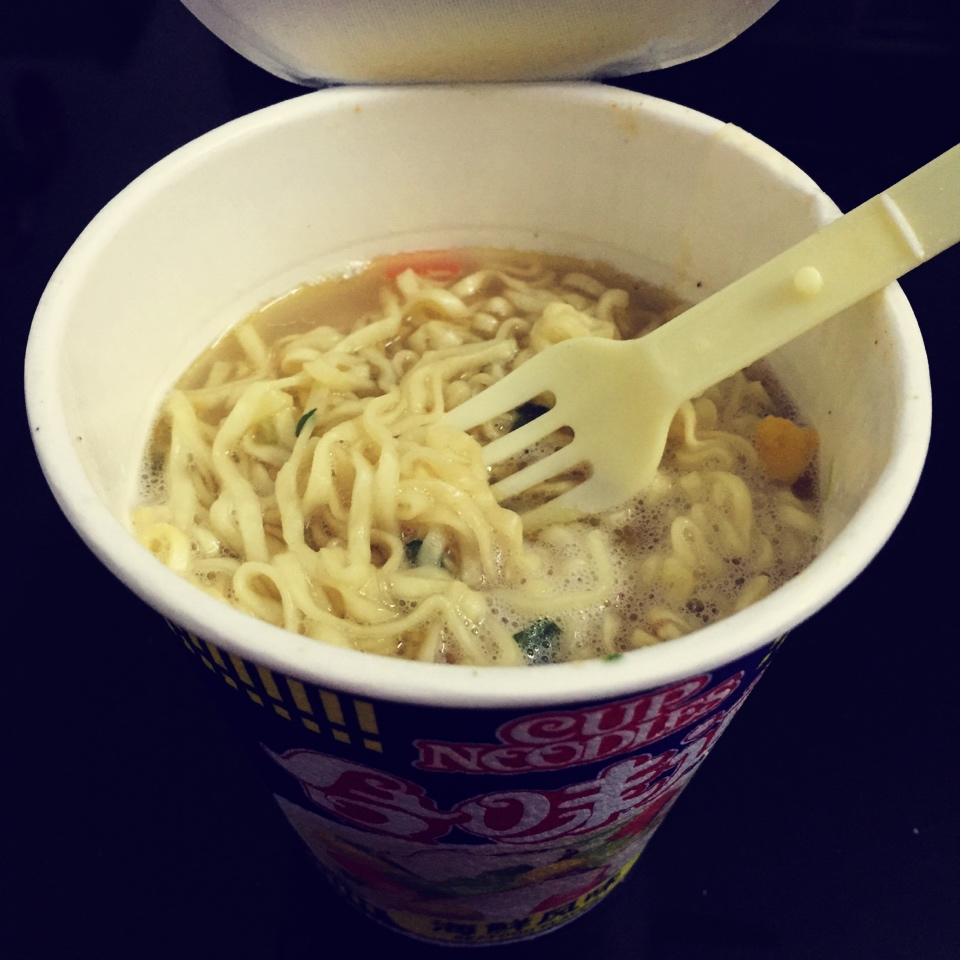 ୧( "̮ )୨ 好好生活 ୧( "̮ )୨