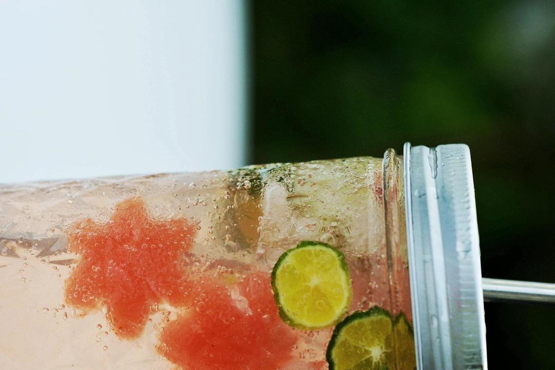 粉粉西瓜金桔饮的做法