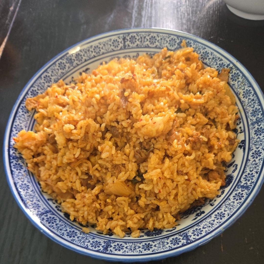 泡菜肥牛炒饭
