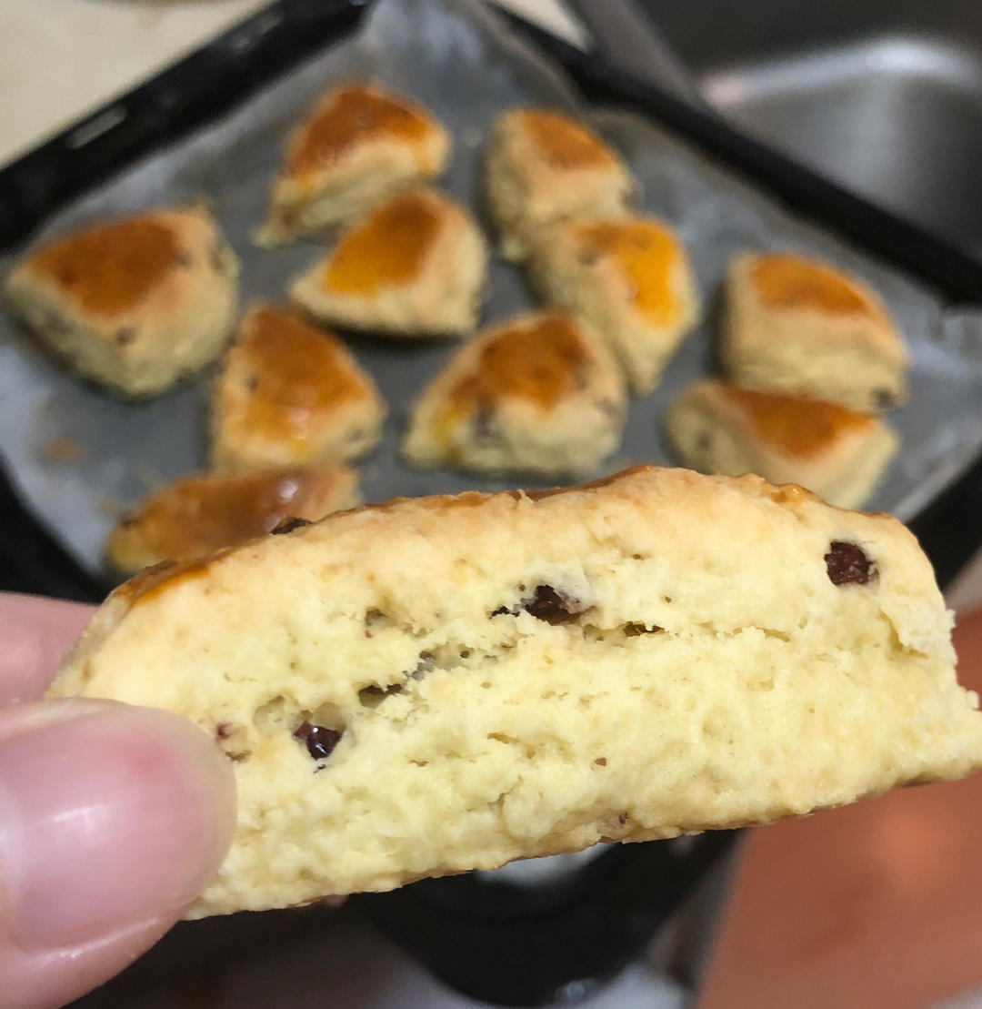 完美裂纹～百分百成功的超好吃奶香司康（禁止搬运）