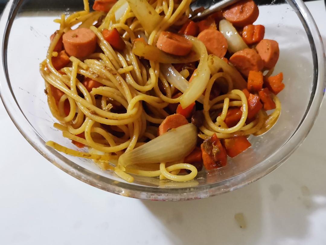 培根火腿洋葱肉酱意大利面