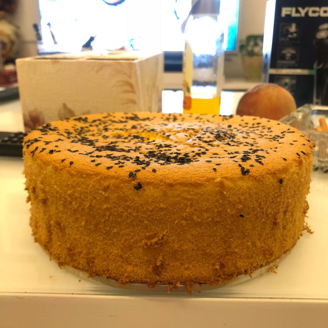 烤箱做蛋糕（戚风蛋糕的做法）