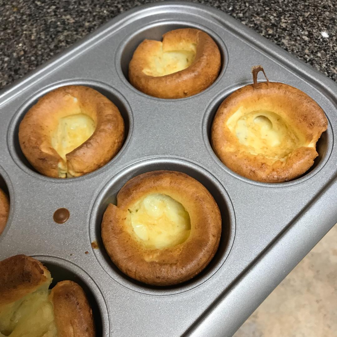 香味浓郁——约克郡布丁 Yorkshire Pudding（不是布丁的布丁）
