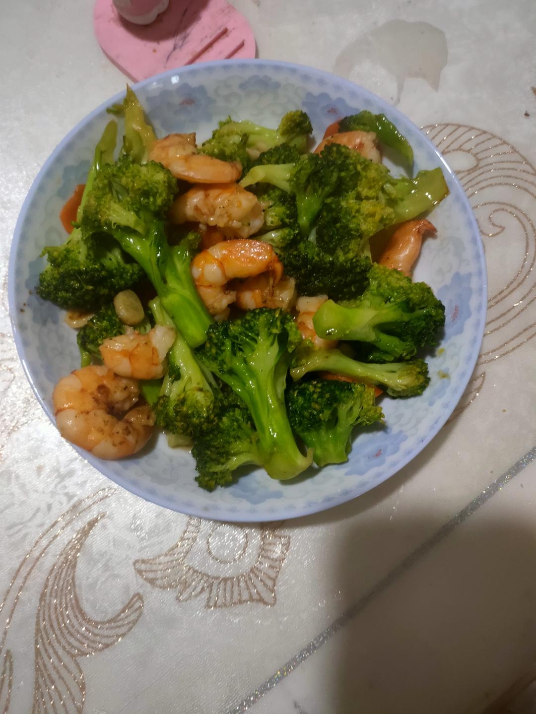 让西兰花不难吃的西兰花炒虾仁！