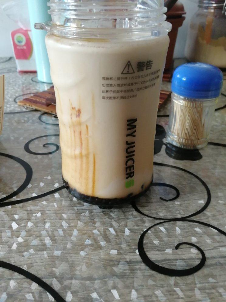 视频【新晋网红·脏脏黑糖撞奶】排队3小时还限购？这么简单不如自己做啦！
