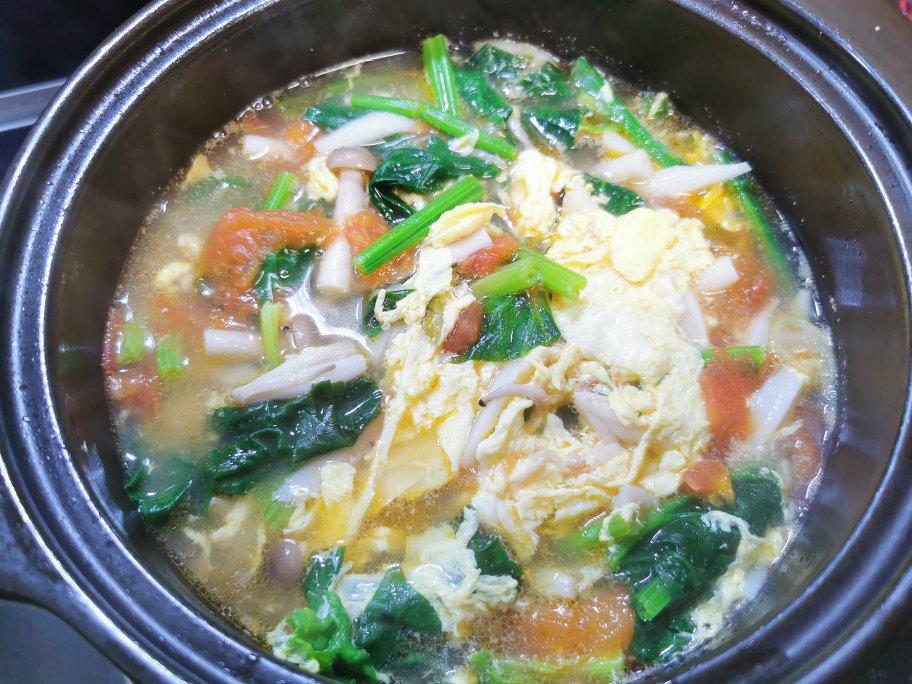 番茄海鲜菇鸡蛋汤羹