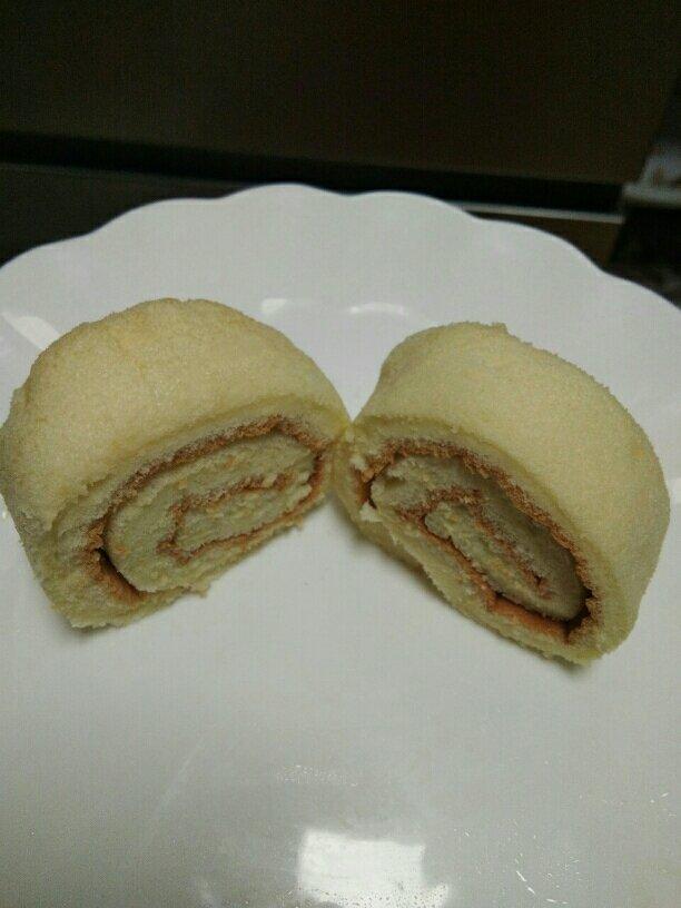 《Tinrry下午茶》教你做基础原味蛋糕卷