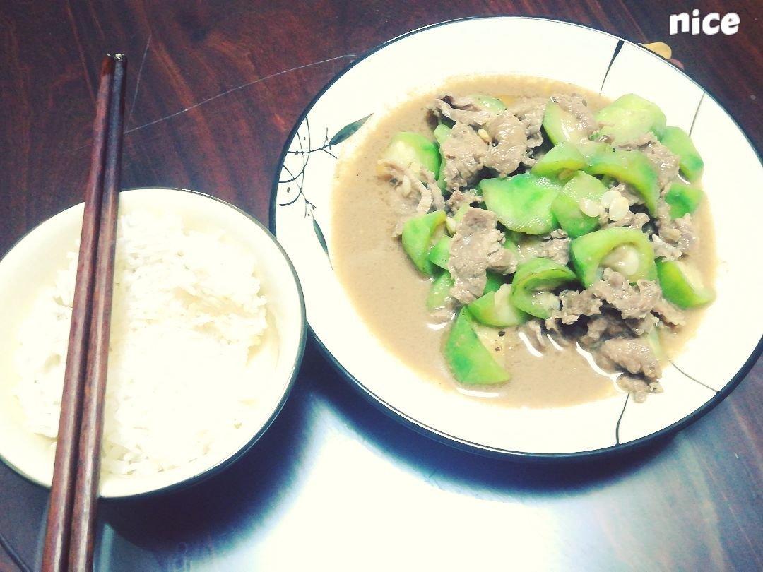 丝瓜牛肉丝