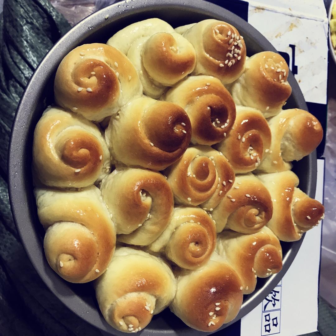 脆底蜂蜜小面包