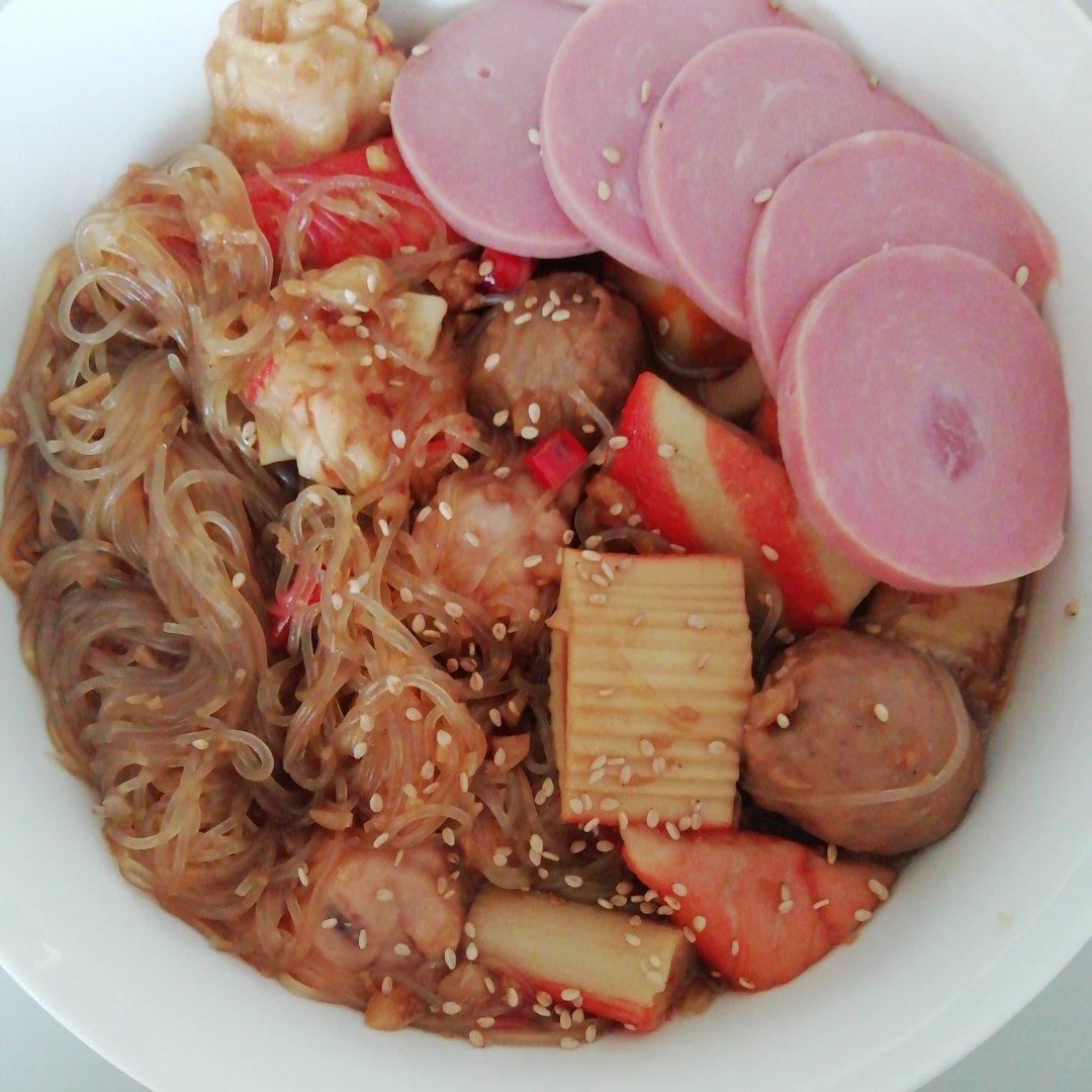 不得不说，这个蒜蓉粉丝煲是粉丝界的天花板