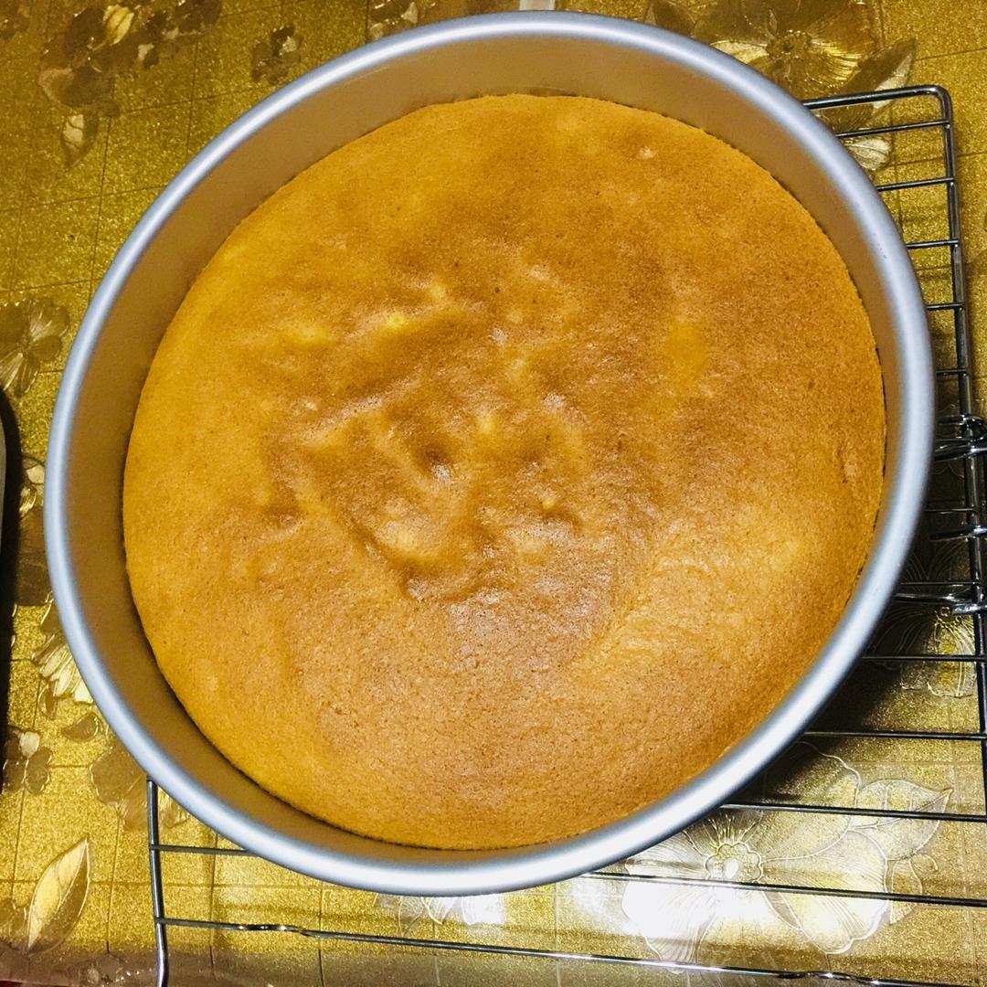 烤箱做蛋糕（戚风蛋糕的做法）