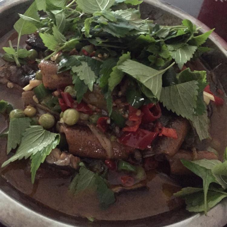 自贡菜：豌豆渡黄鳝的做法
