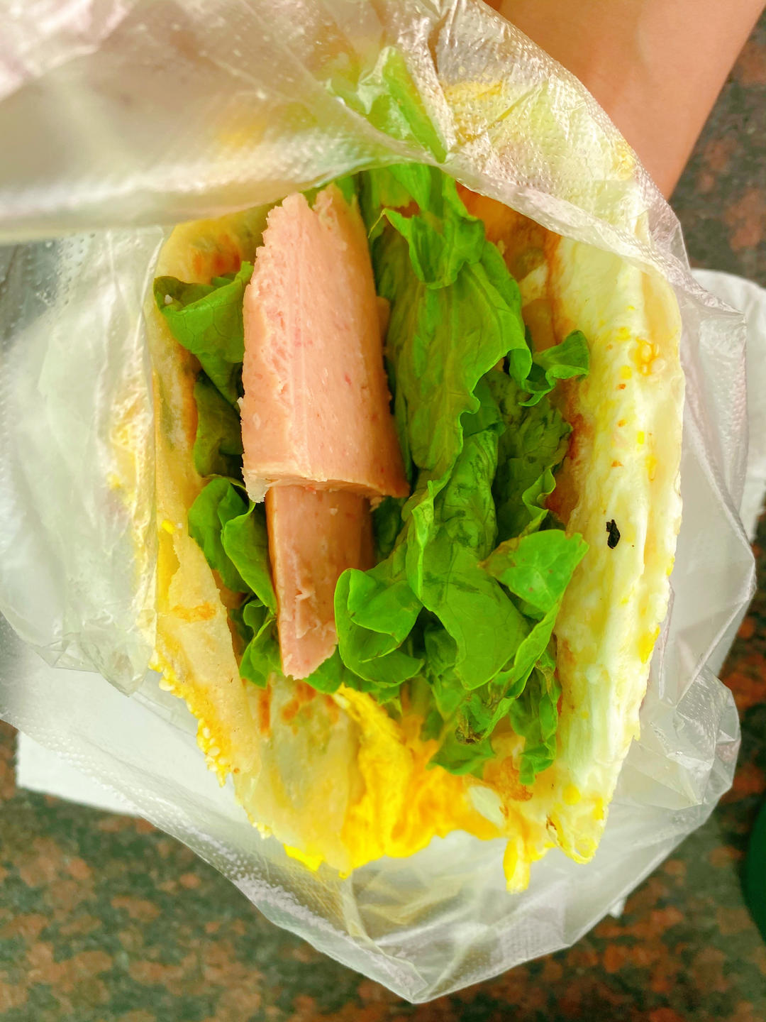 饺子皮葱花鸡蛋饼