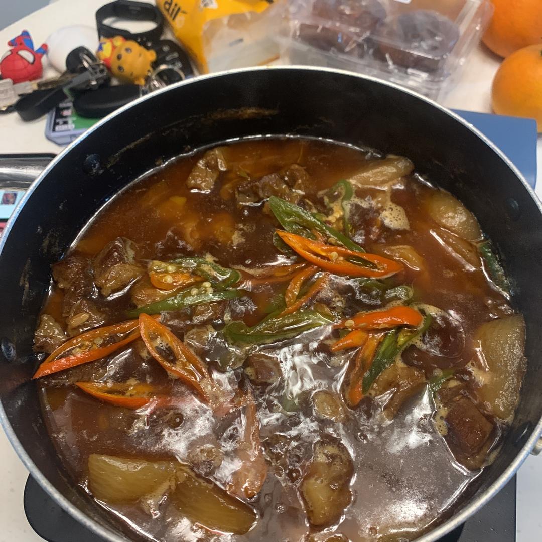 【萝卜炖牛腩】如何做好萝卜焖牛腩？大厨亲授！