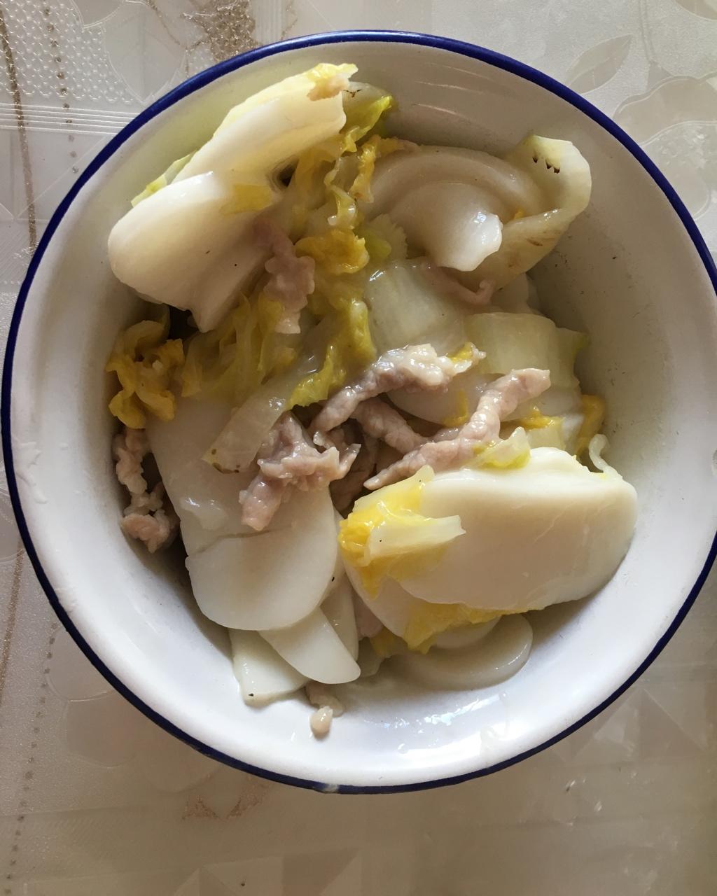 不挑锅、不焦不沾的黄芽菜肉丝炒年糕