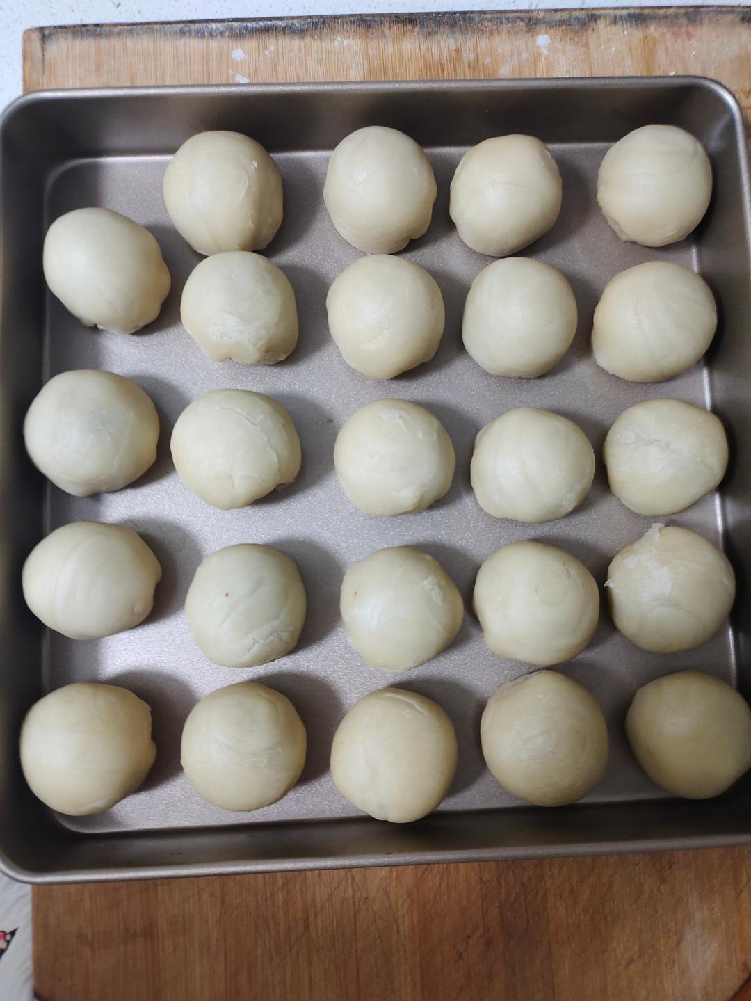 超级简单的豆沙酥