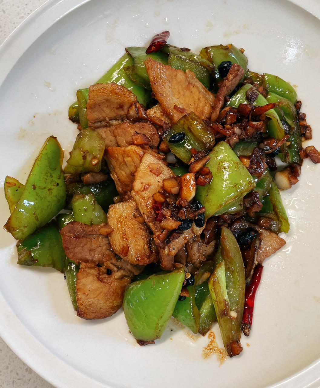 香到能吃一盆米饭的辣椒炒肉