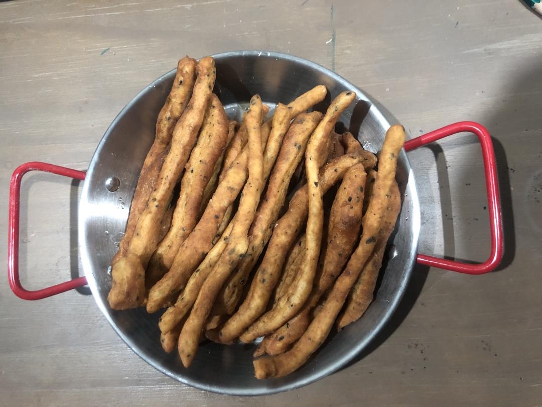 茴香小油条