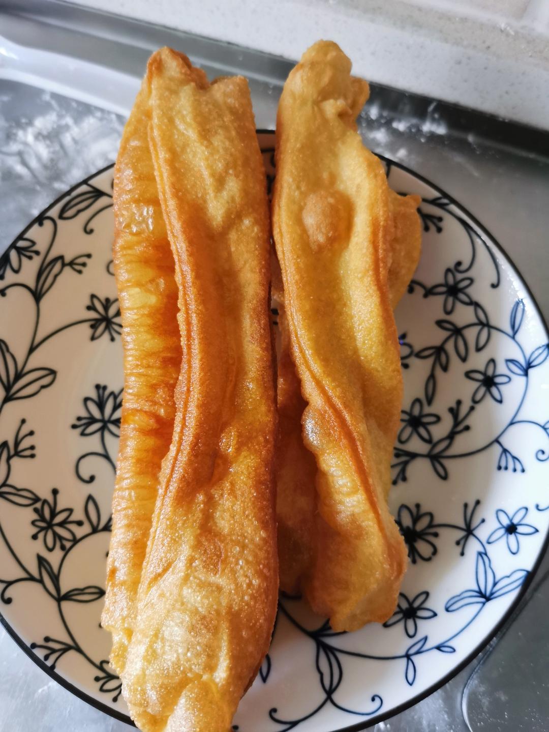自制蓬松酥脆大油条