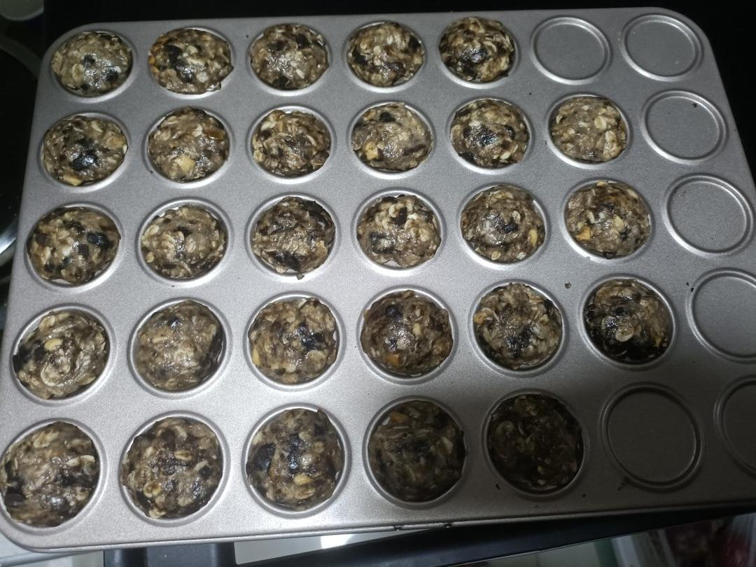 燕麦饼干，无黄油配方无需打发，保证各个酥掉渣，不干不噎不变硬