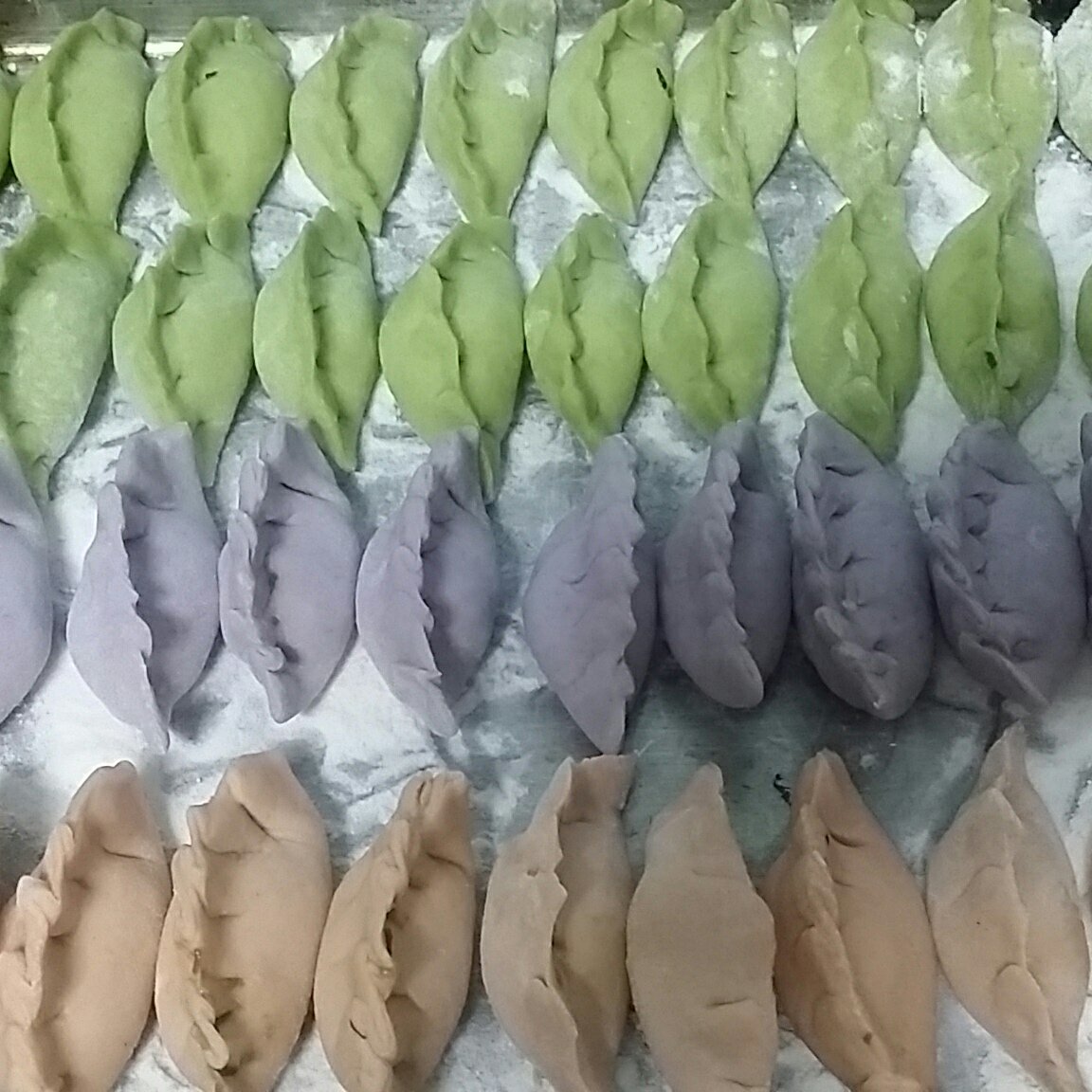彩色水饺