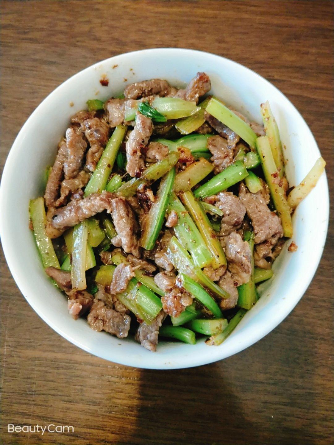 杭椒牛柳黑椒牛柳 终于找到炒出嫩牛肉的办法了 肉片肉丝都适用