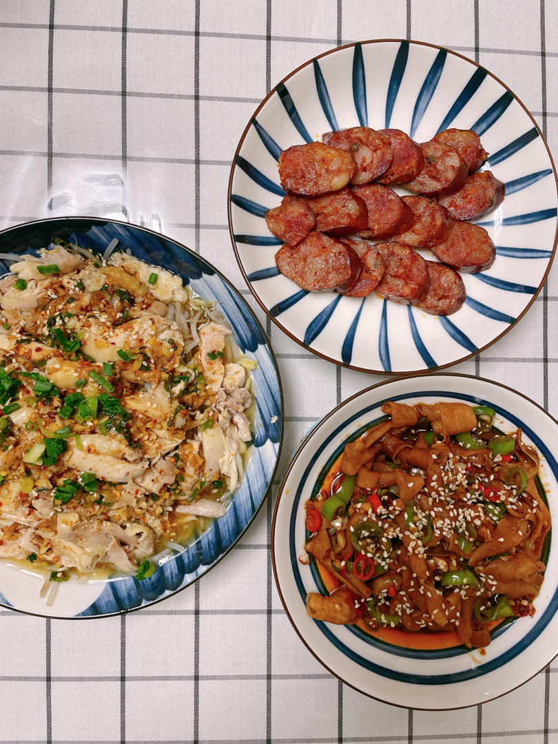 厨师长教你：“爆炒鸭肠”的家常做法，味道鲜辣美味，先收藏起来