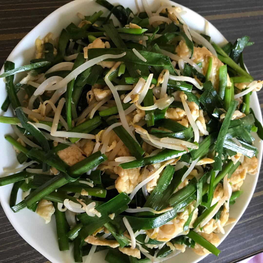 韭菜炒鸡蛋——三分钟快手下饭菜 掌握火候的秘诀