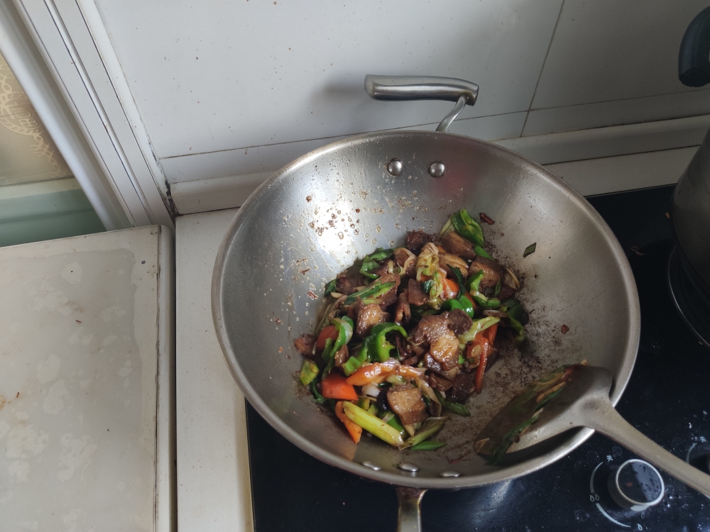 回锅肉的做法 步骤4