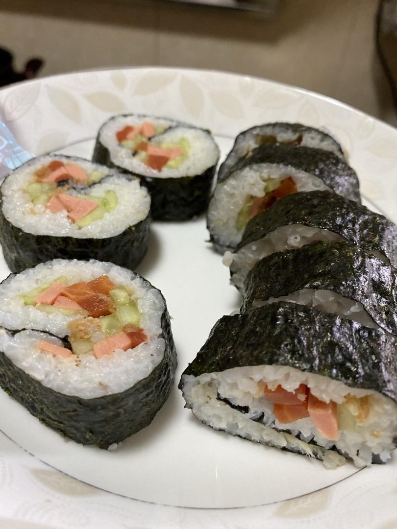 高颜值的紫菜包饭