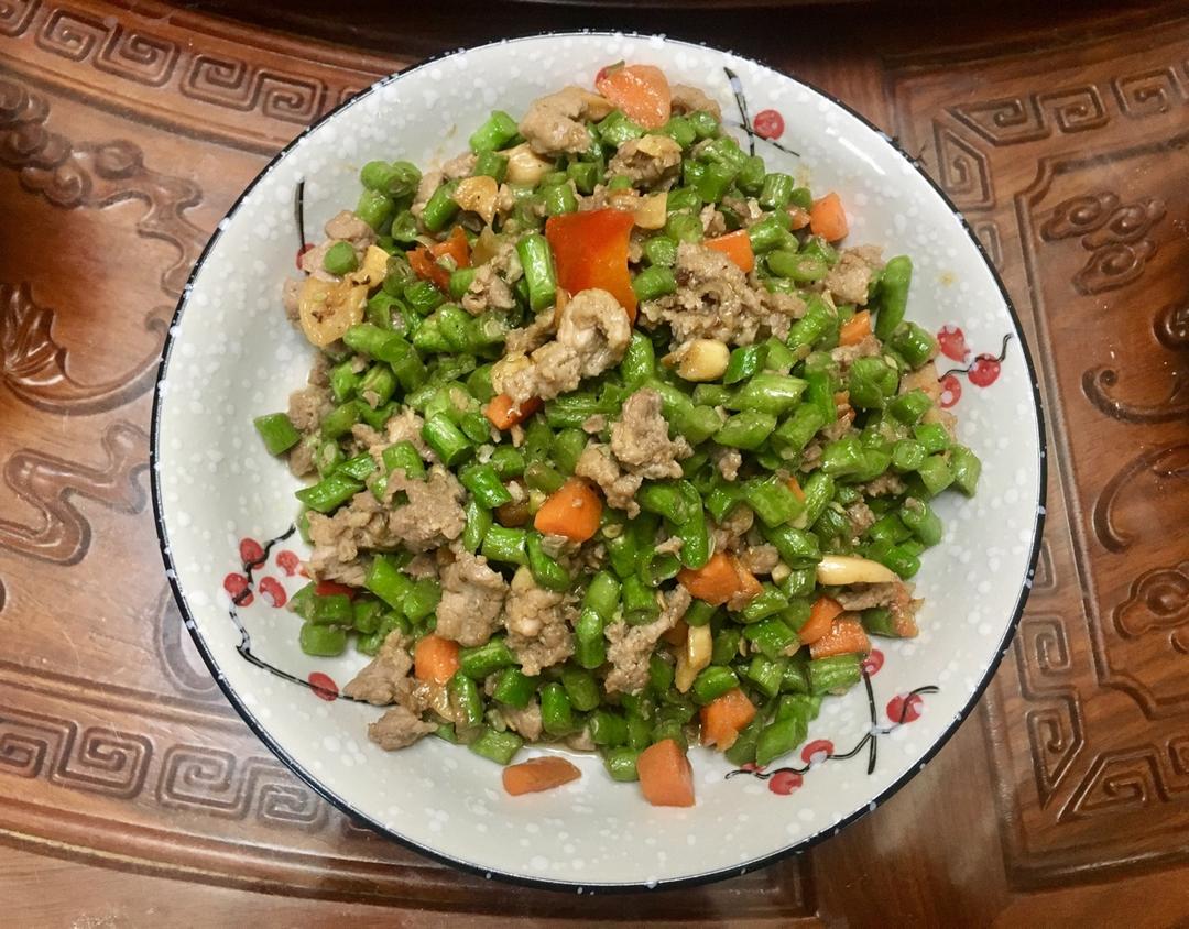 肉沫豆角下饭菜