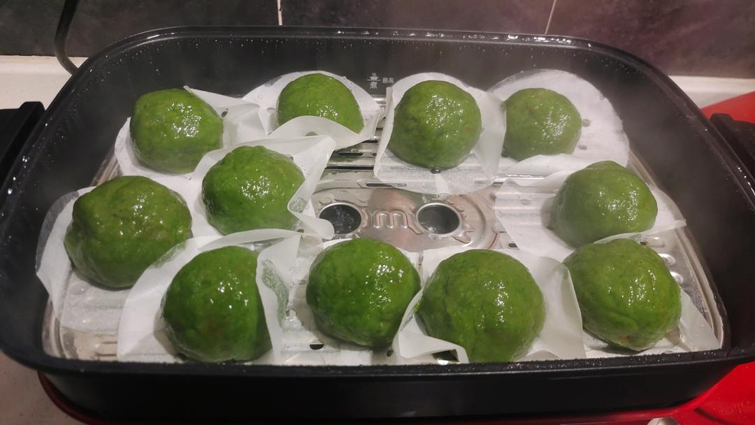 清明必吃的艾草青团