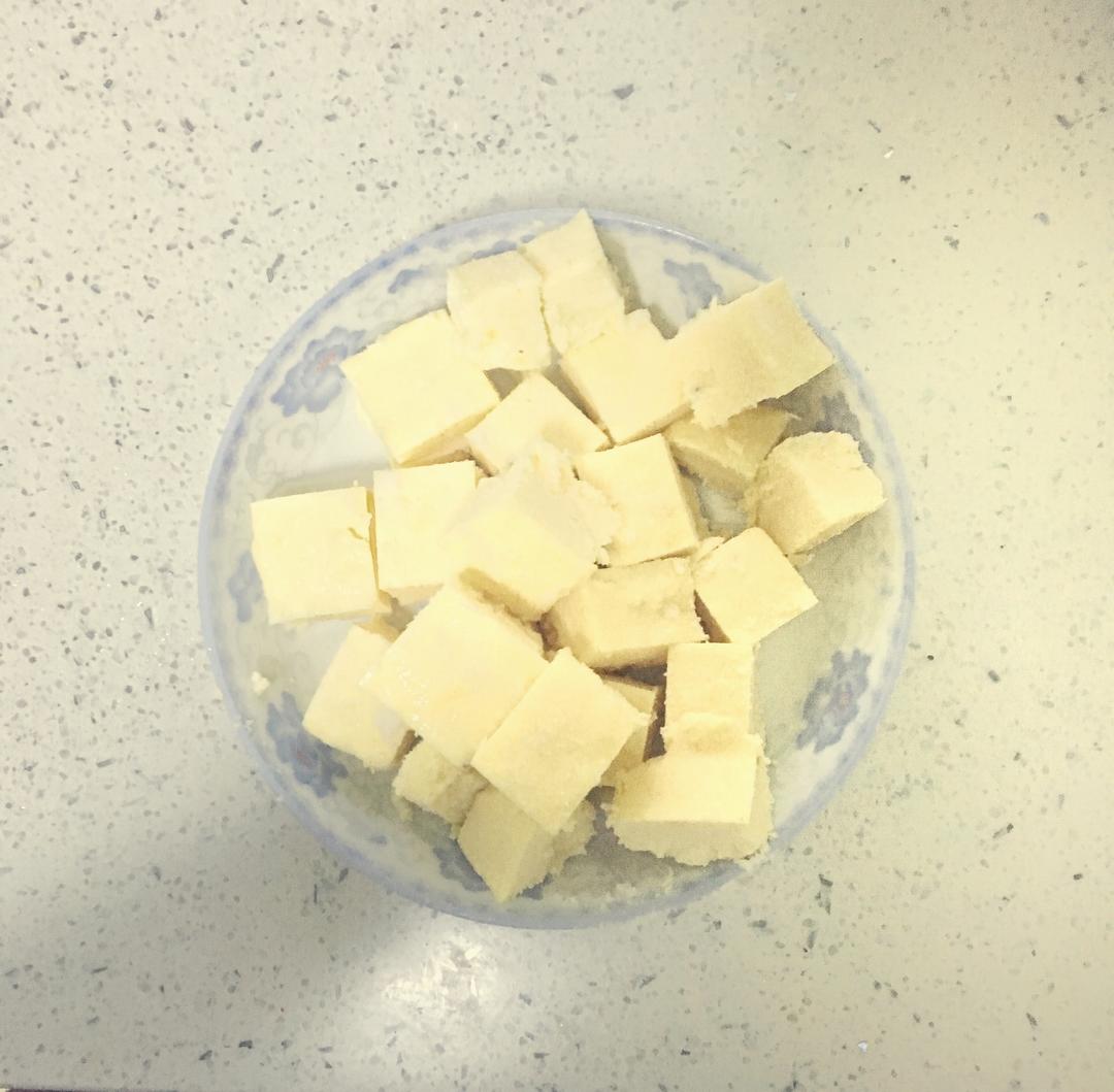 完胜85度C牛奶椰丝小方