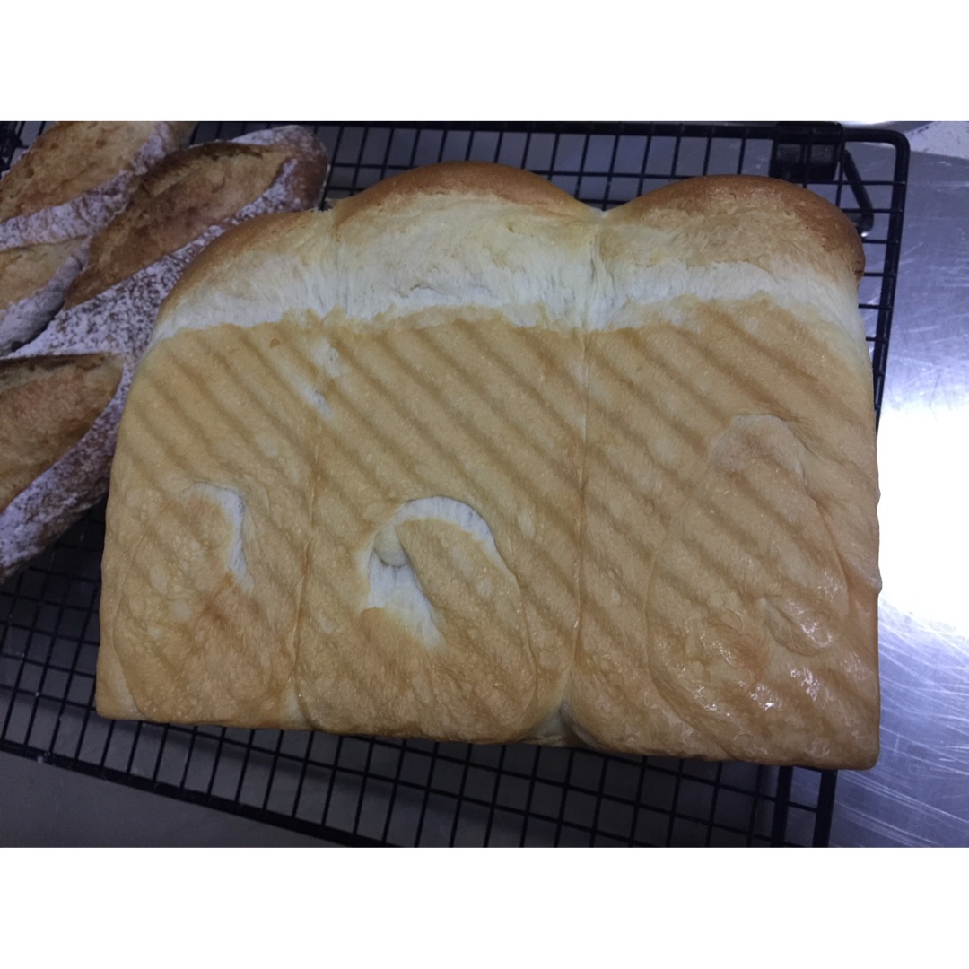 台湾面包冠军 之 香葱面包