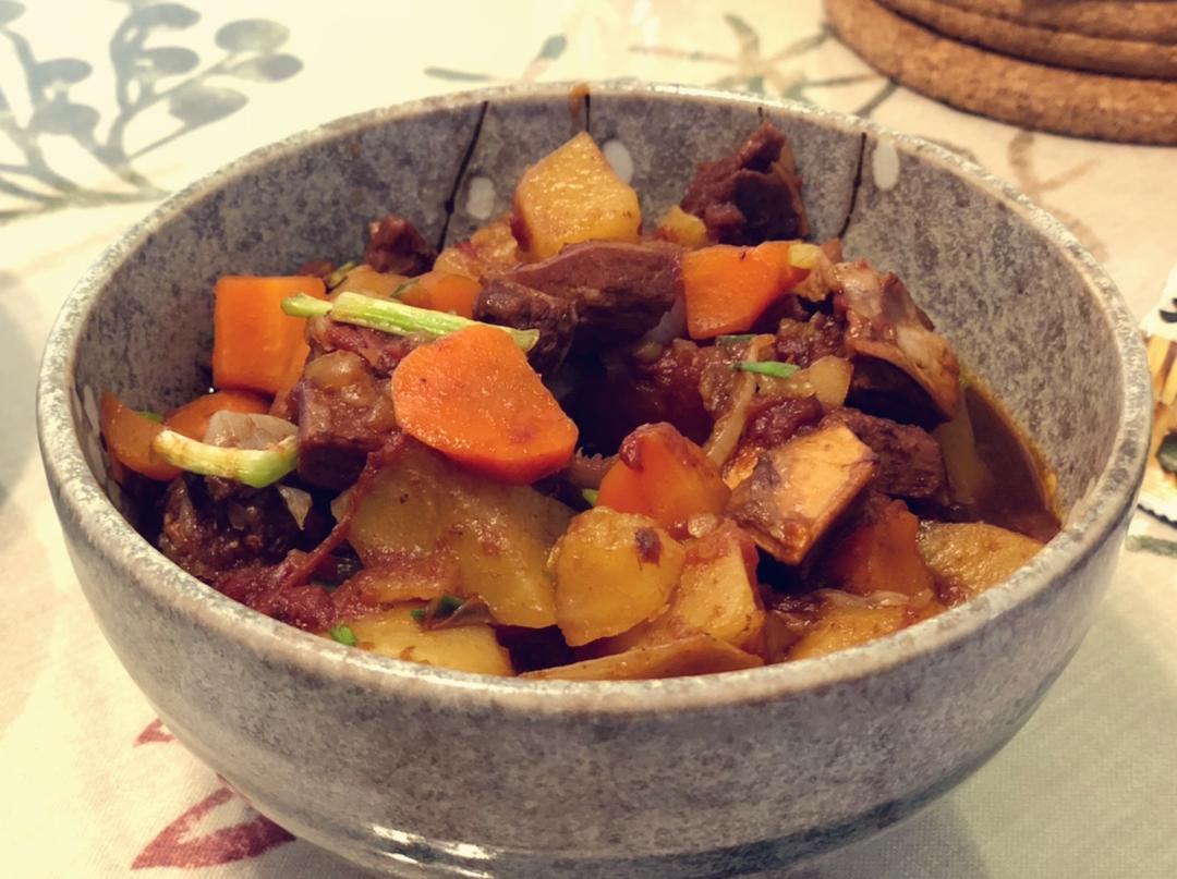 番茄土豆炖牛腩
