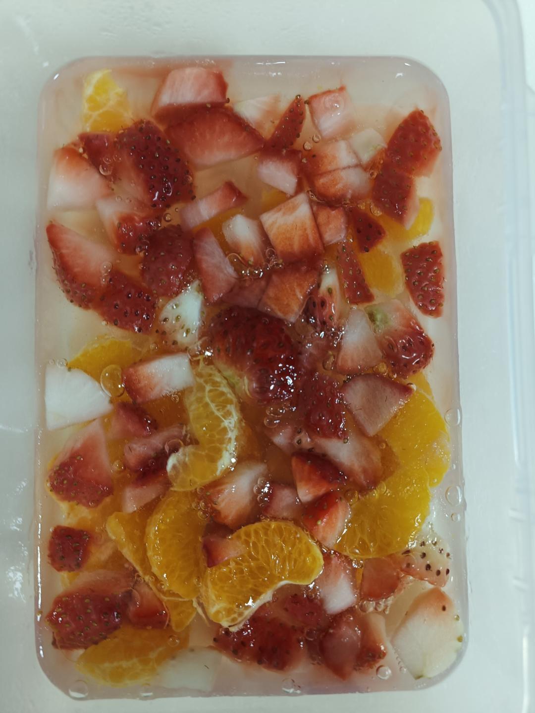 水果果冻蛋糕白凉粉