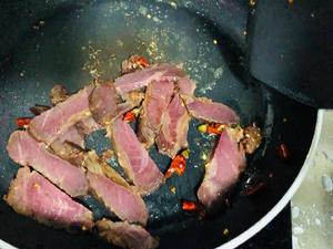 牛肉烧大白菜的做法 步骤3