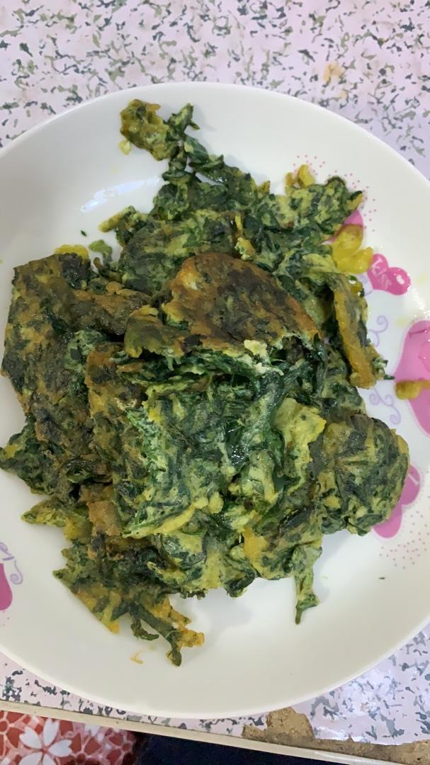 暖胃艾草煎蛋