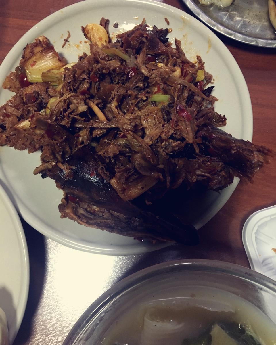 简单做之酱香鸭架