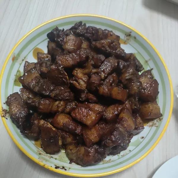 家常版的红烧肉（一点都不腻，软，糯)