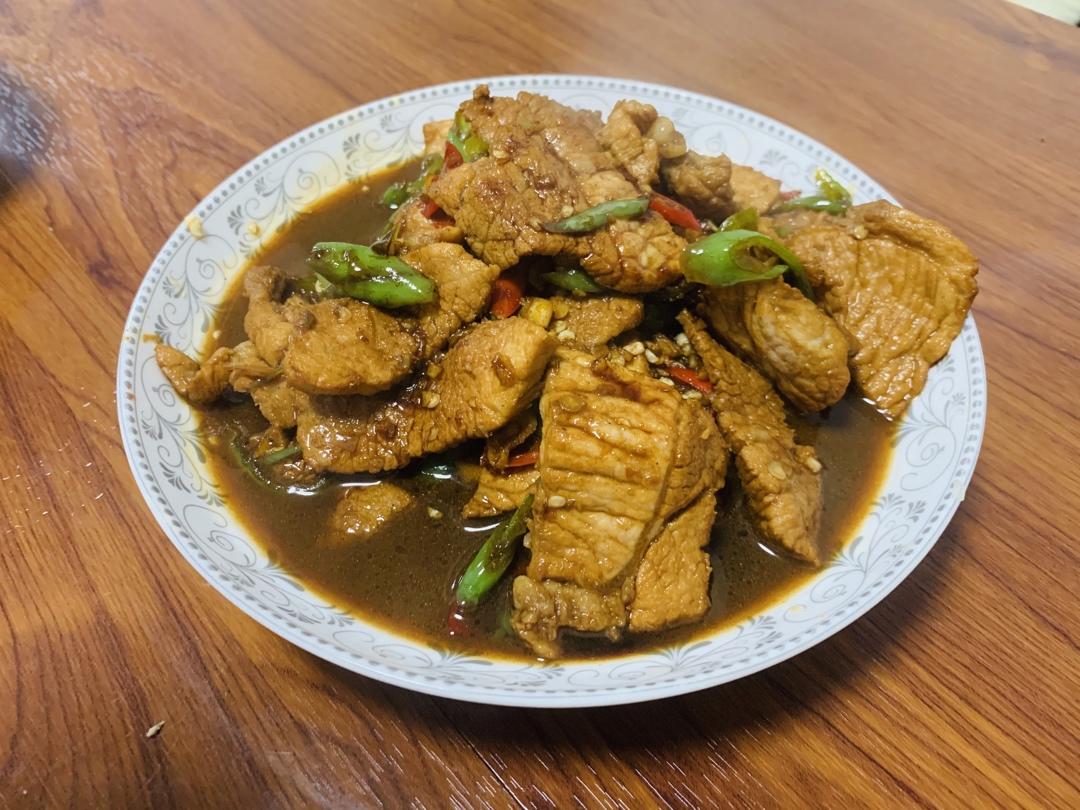 农家小炒肉【记忆中勾魂的油汤】