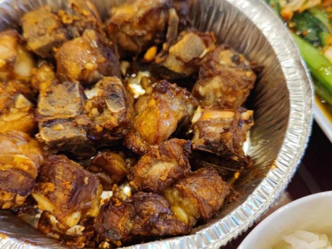 空气炸锅蒜香排骨，巨香巨好吃，简单易操作