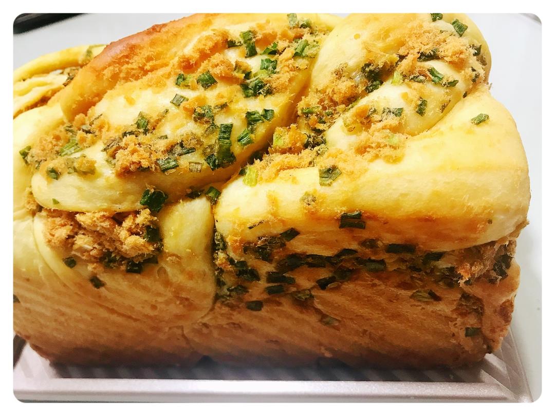 香葱肉松手撕吐司