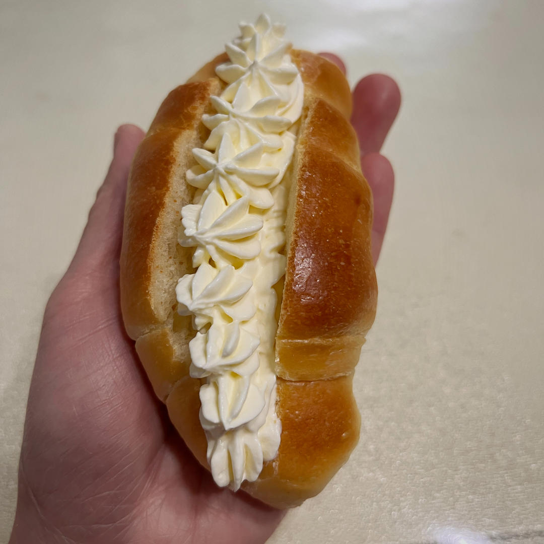 酸奶奶油面包