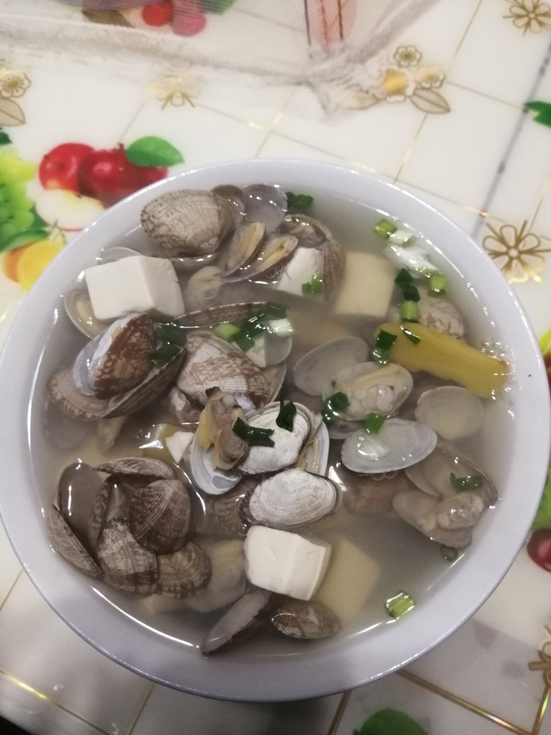 蛤蜊豆腐汤天下第一鲜