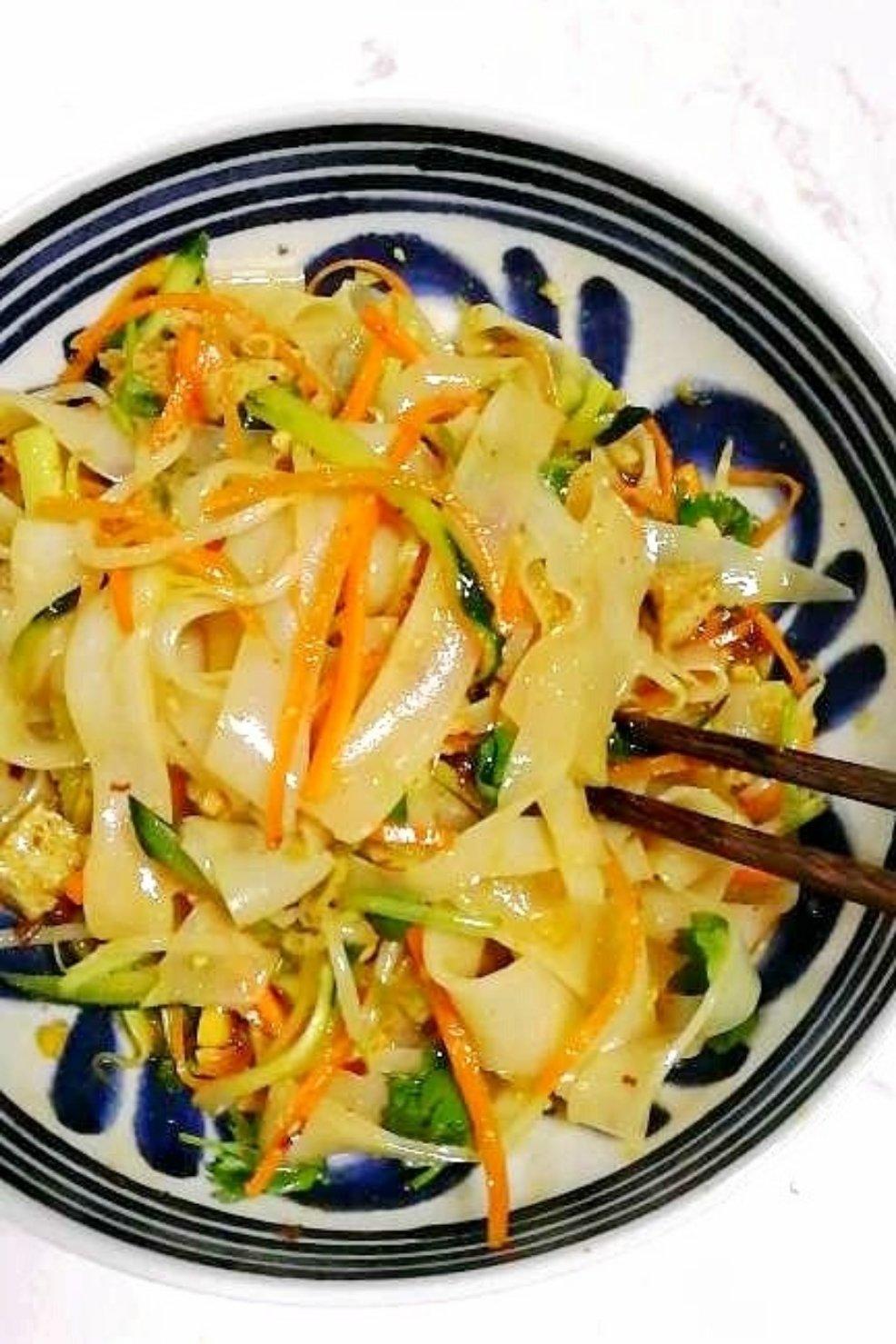 Q弹香辣开胃凉皮~