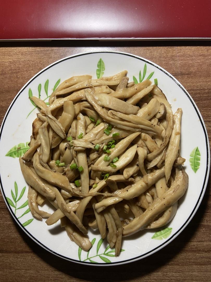 干煸手撕杏鲍菇